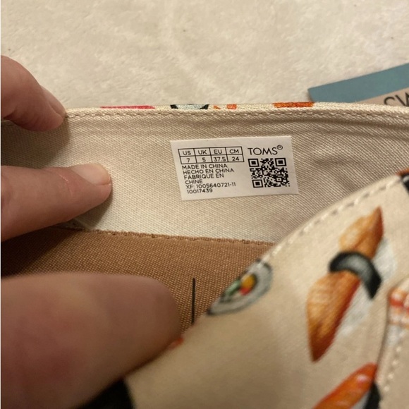 Toms Natural Beige Sushi Print Loafers - Picture 10 of 14